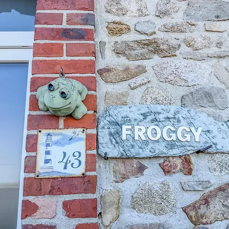 Nyaraló Froggy - Front De - Proche Port & Centre-ville Saint-Vaast-la-Hougue